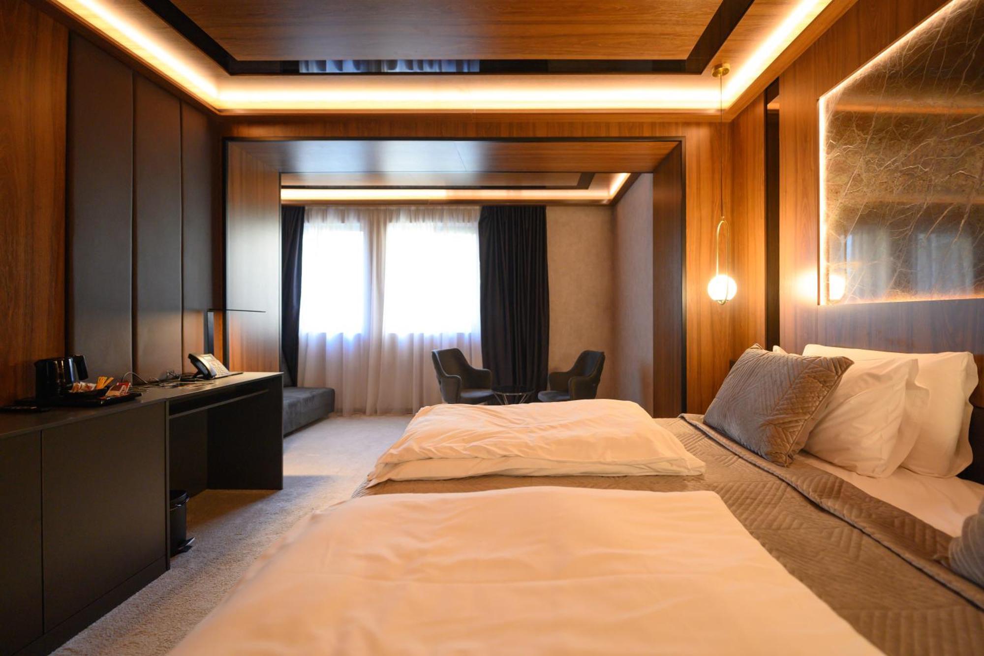 Hotel Macedonia Square Skopje Zewnętrze zdjęcie